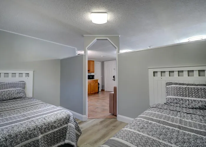 Windrift Motel