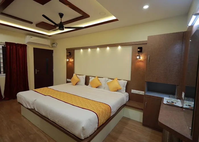 Jeyam Holiday Home