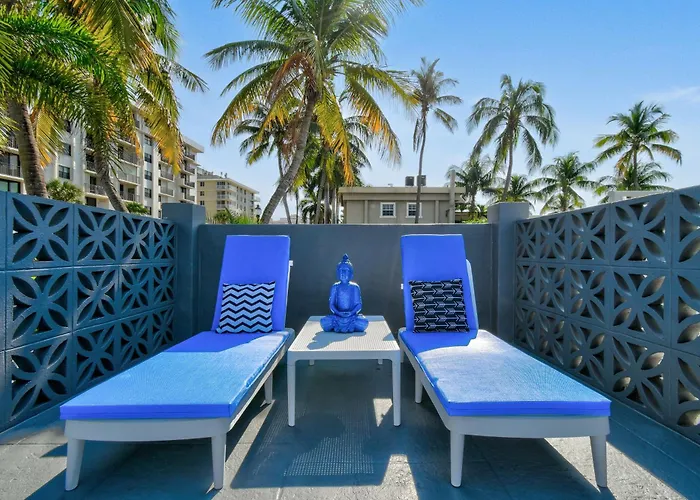Sunshine Shores Boutique Apartments