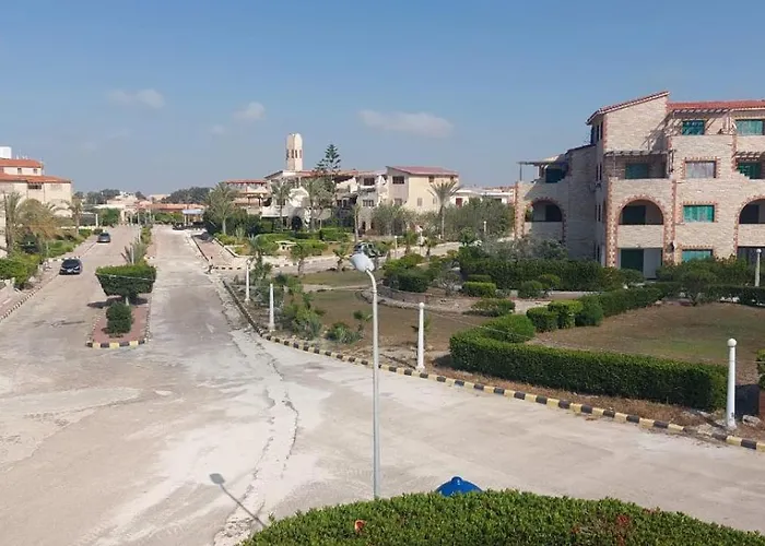 شاليه في قرية هيلو بيتش في الكيلو ٥٠