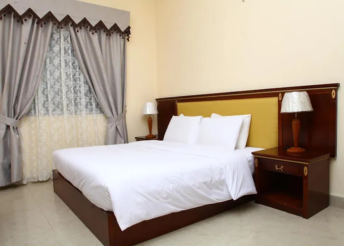Dream Palace Hotel