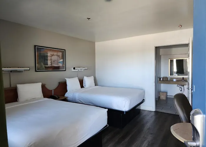 Mojave Desert Inn - Barstow I-15