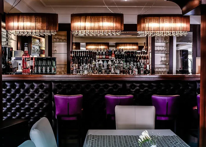 Simbad Hotel & Bar Superior