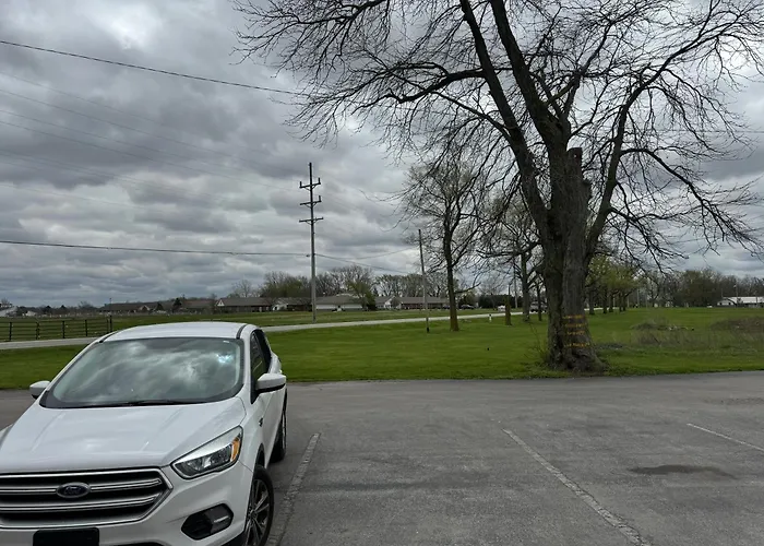 Fostoria Hotels