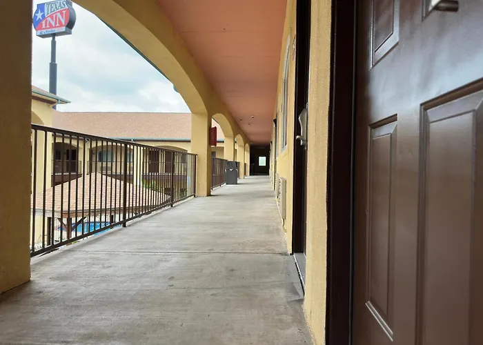 Texas Inn And Suites Rgv