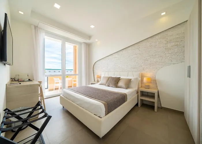 Poseidon Rooms