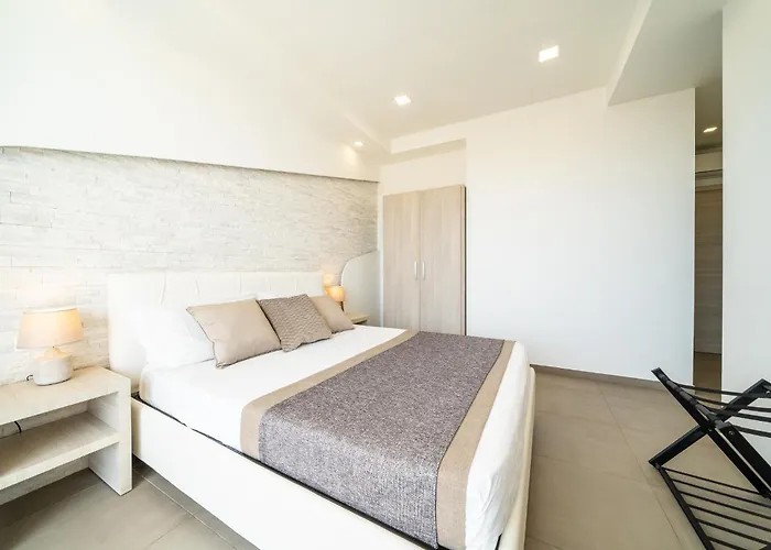 Poseidon Rooms