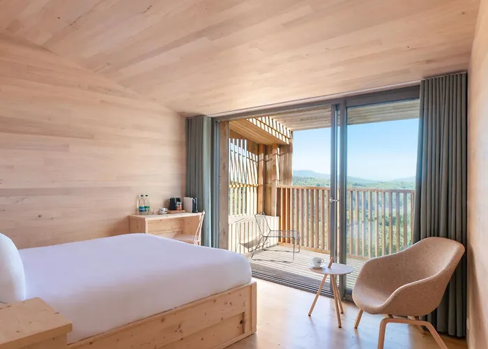 48 Degres Nord Landscape Hotel