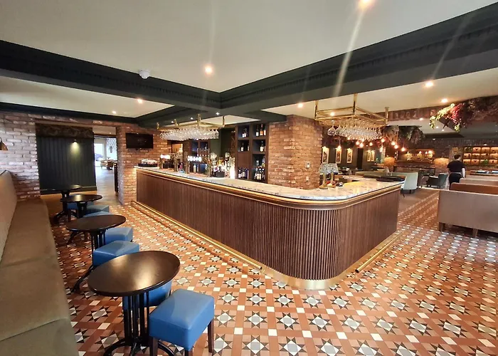 Adamson Hotel