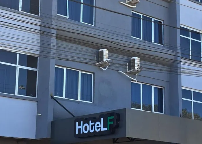 Hotéis de Barracao