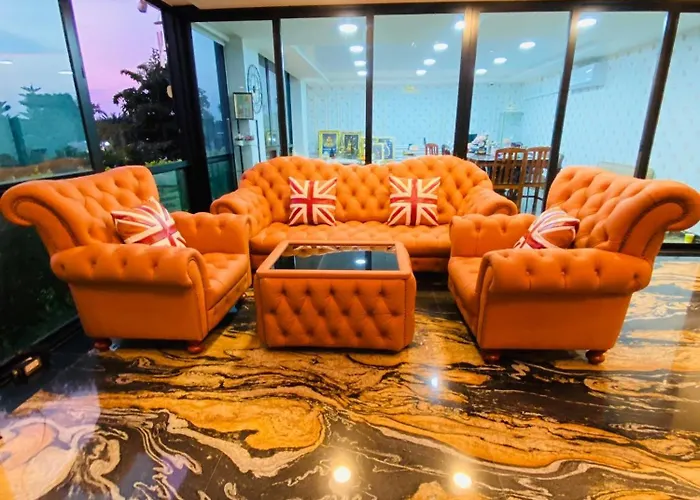 Arunsakhon Luxury Condo