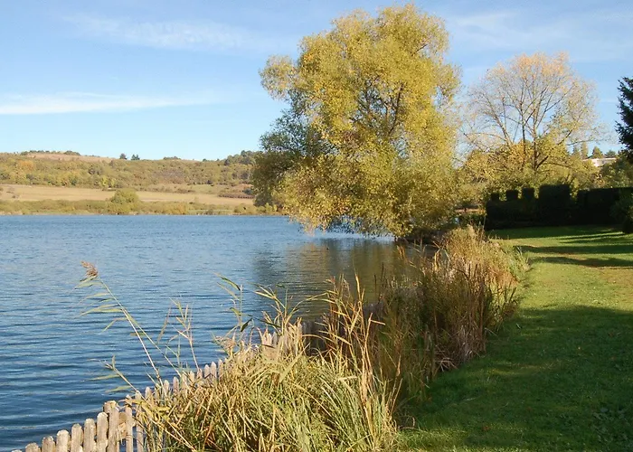 Hotels in Schalkenmehren