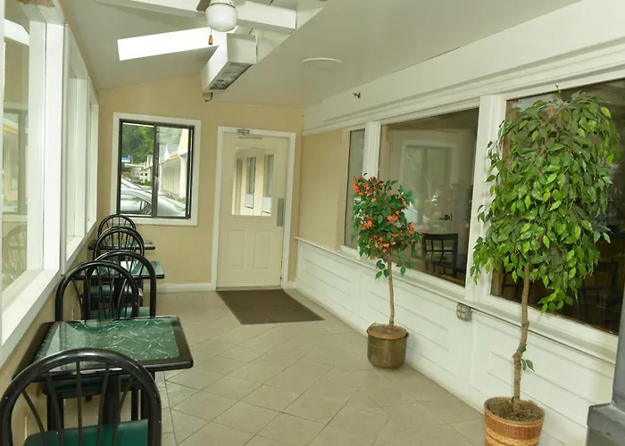 Whitney Inn & Suites