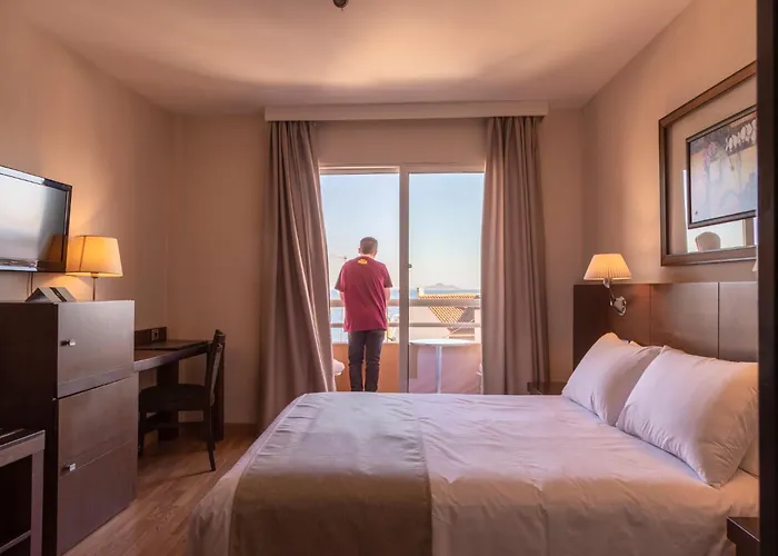 Hotels in Los Alcázares