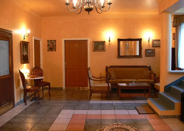Levay Villa Hotel