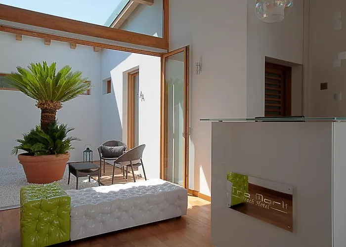 Tre Merli Beach Hotel