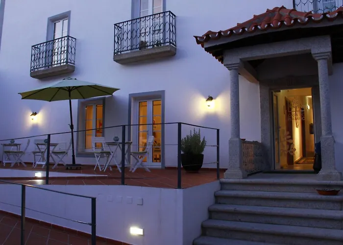 Hotéis baratos em Arraiolos