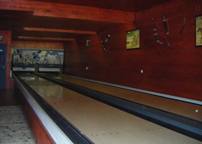 Williams Village Bowling & Country Club