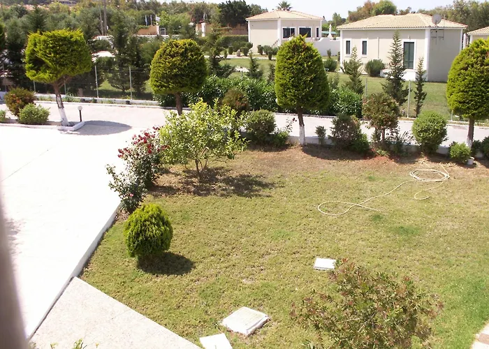 Kastro Beach Hotel