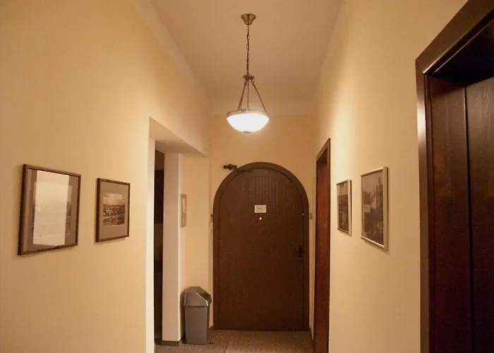 Hostel Lux