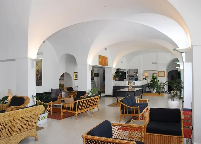 Grand Hotel Santa Domitilla