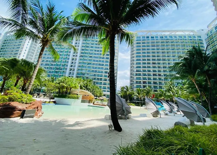 Azure Urban Resort Residences, Condo, Manila Airport, Wave-Pool, Tropical Vibe