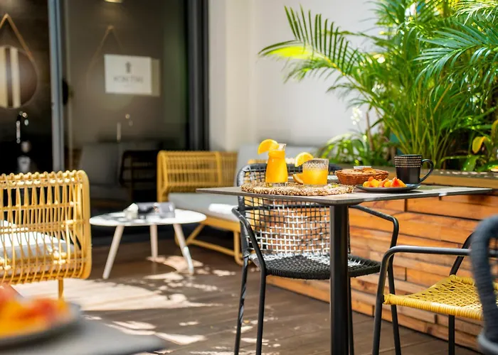 Hotels in Papeete (Tahiti)
