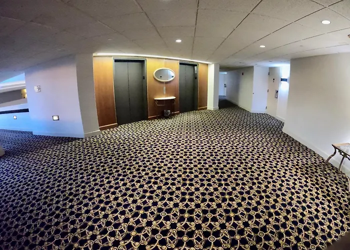 Hotel Mead Resorts & Conventions Center