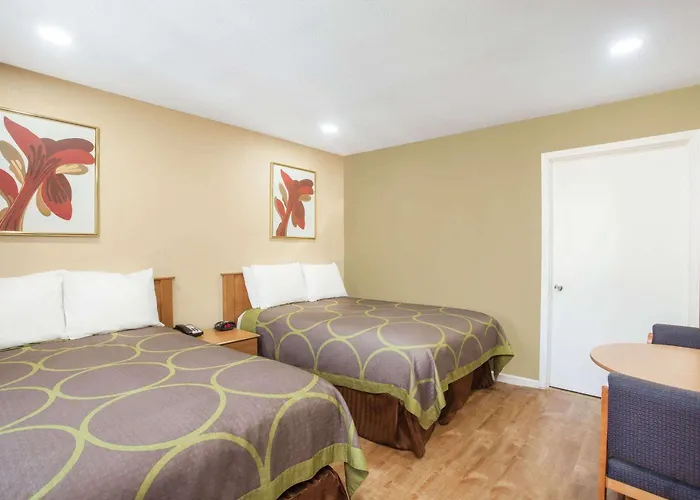 Super 8 By Wyndham Redlands/San Bernardino