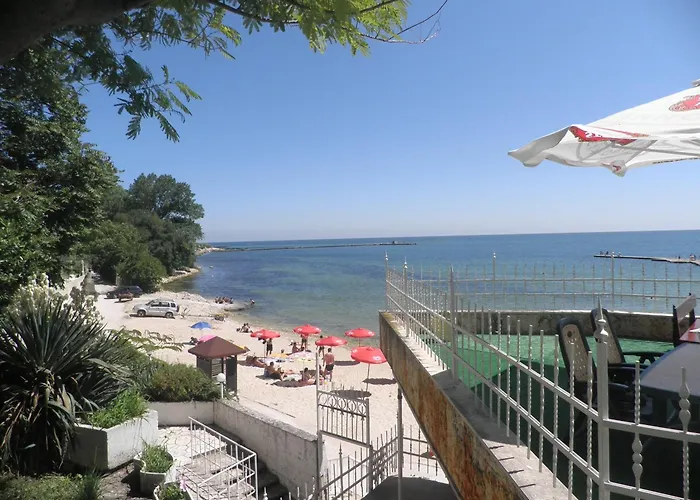 Hotel Oasis - Beach Access