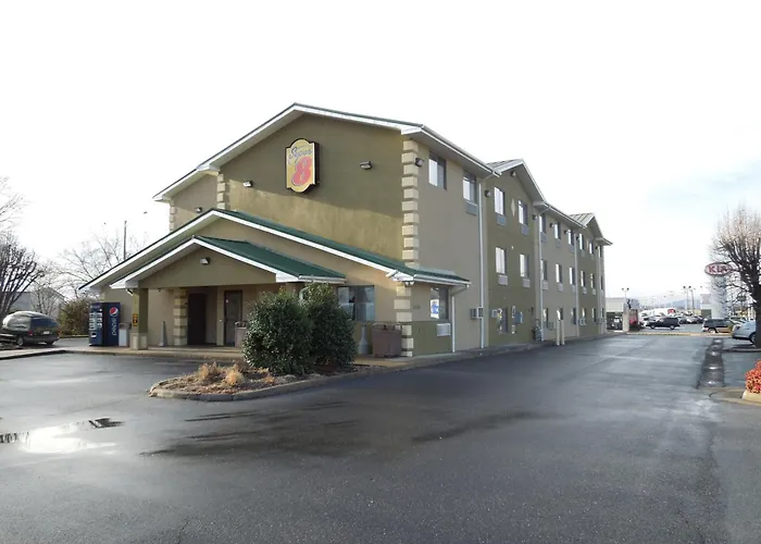 Super 8 By Wyndham Harrisonburg