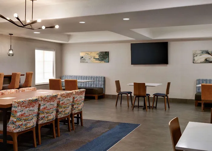 La Quinta By Wyndham Stephenville