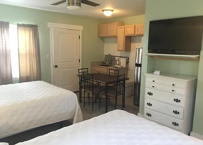 Laguna Beach Motels