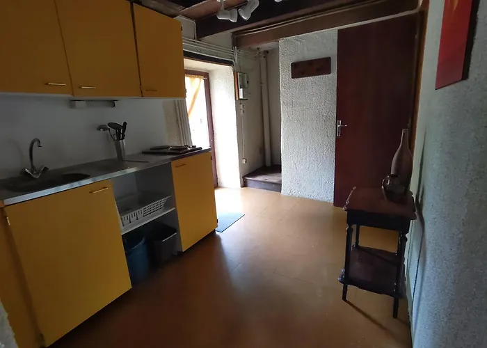 Bienvenue En Transition - Dortoir Partage 52 Carcasse