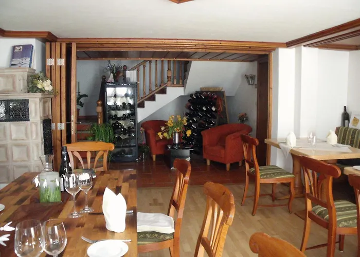 Landhotel Weißes Rössle - Restaurantbetrieb von Donnerstag bis Sonntag