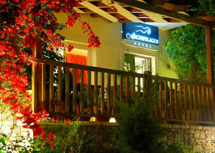 Hotels in Fourni Ikaria