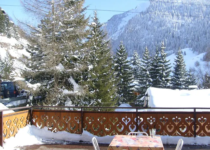 Chalet-Hotel Du Borderan
