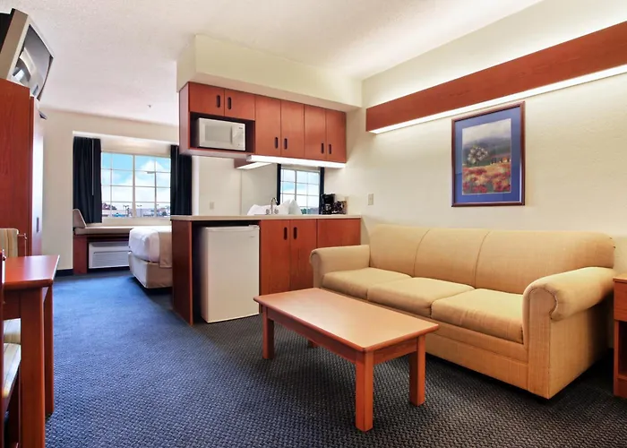 Rincon Inn And Suites