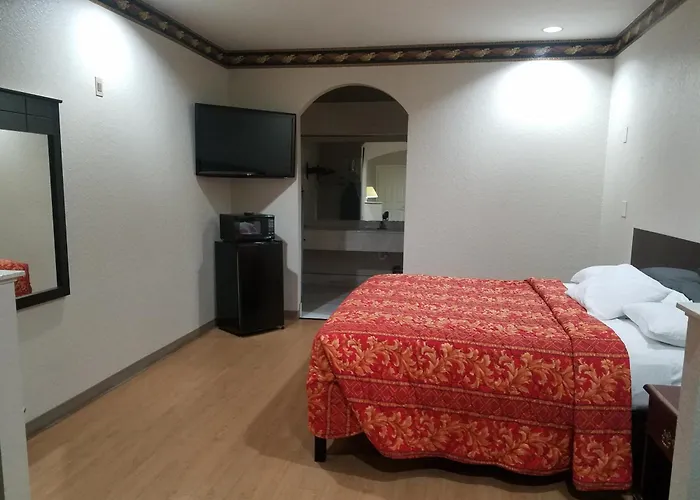 Scott Inn & Suites - Downtown Houston