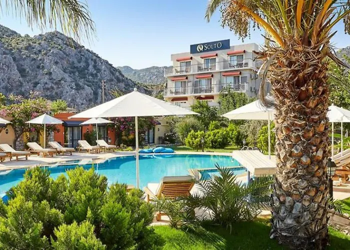 Fi Light Solto Boutique Beach Hotel