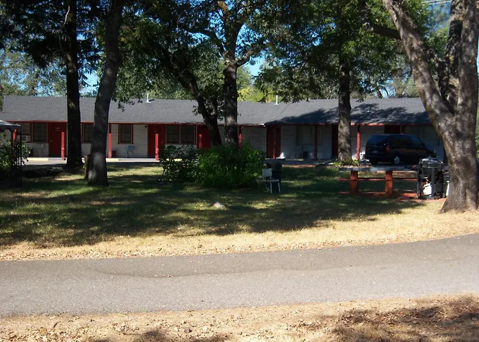 Shasta Dam Motel