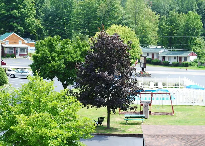 Fran Cove Motel