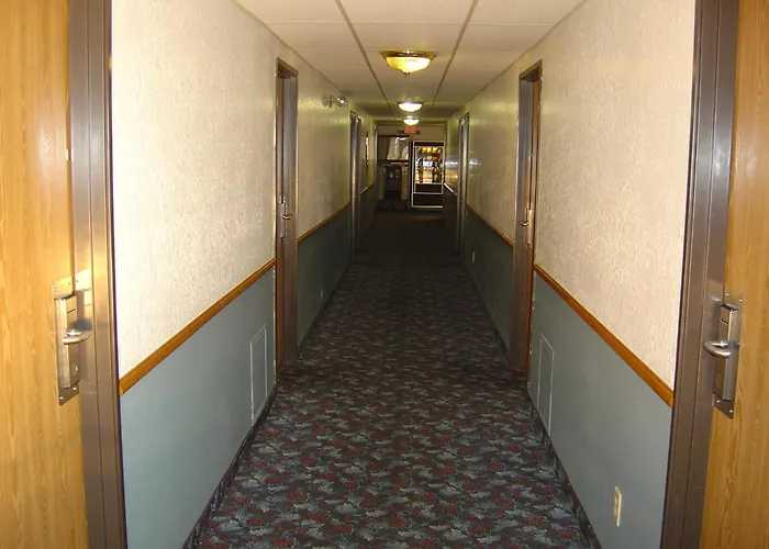 Wakota Inn And Suites