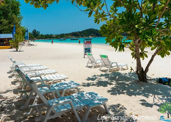 Lipe Banyan Apartments