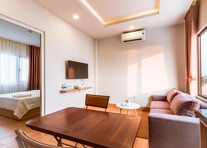 Aqua Seaview Hotel