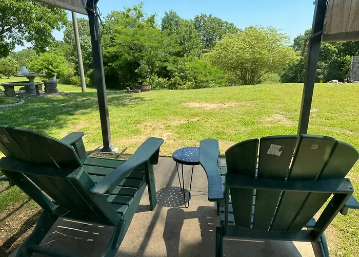 Greenbrier Motels