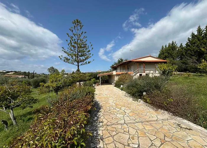 Felicity Seaside Retreat