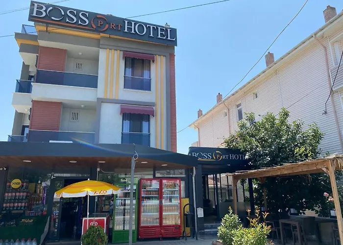 Bossport Hotel