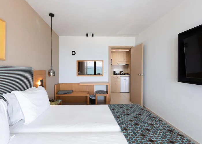 Iolida Beach By Smile Hotels