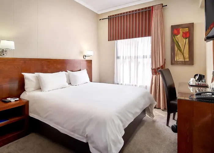 Protea Hotel By Marriott Pretoria Hatfield